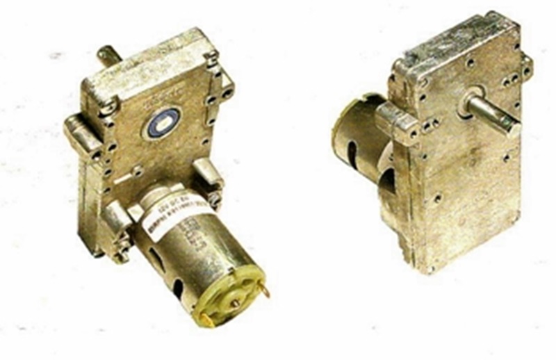 Μοτέρ 43 RPM DC 12 Volt